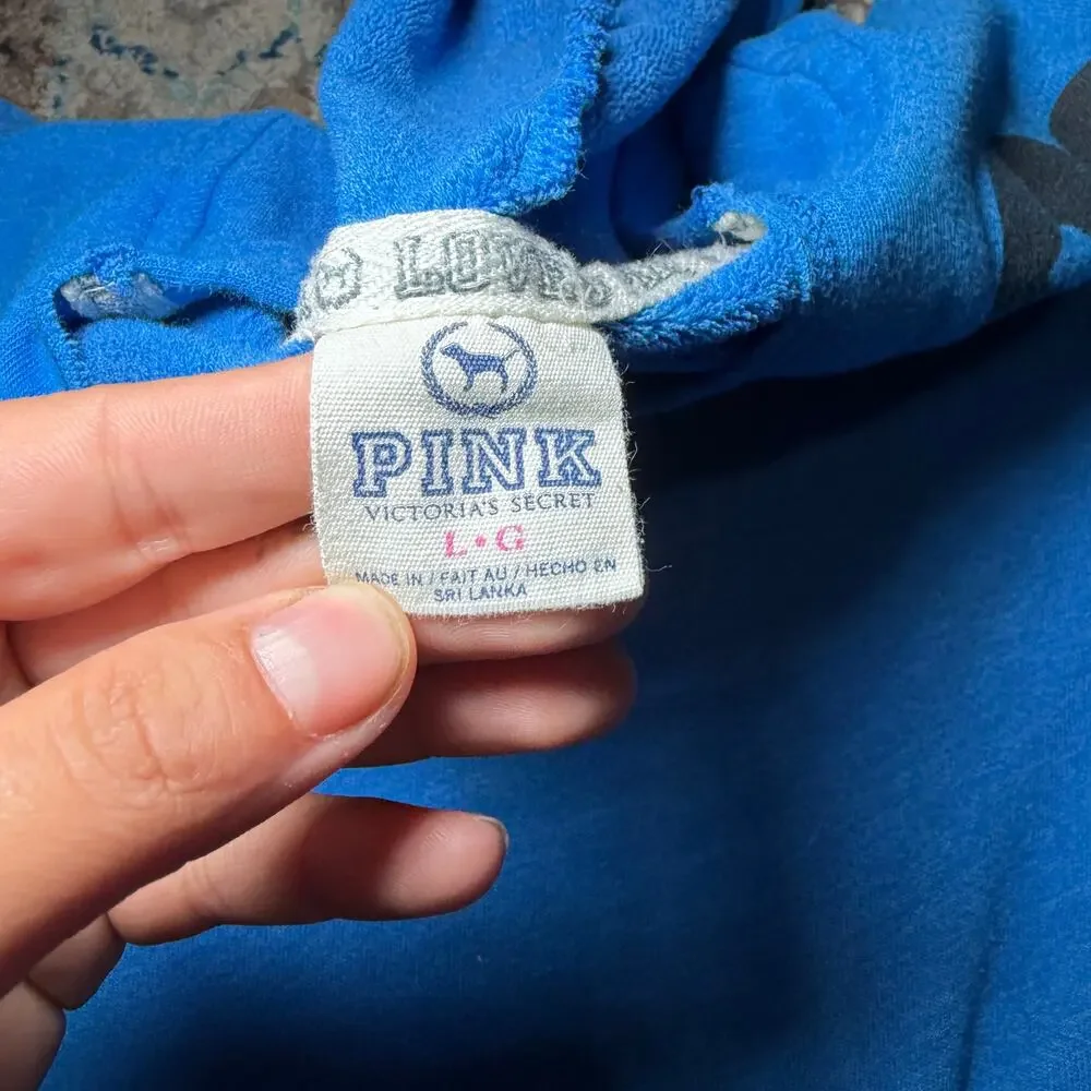 2010 Vs Pink pullover